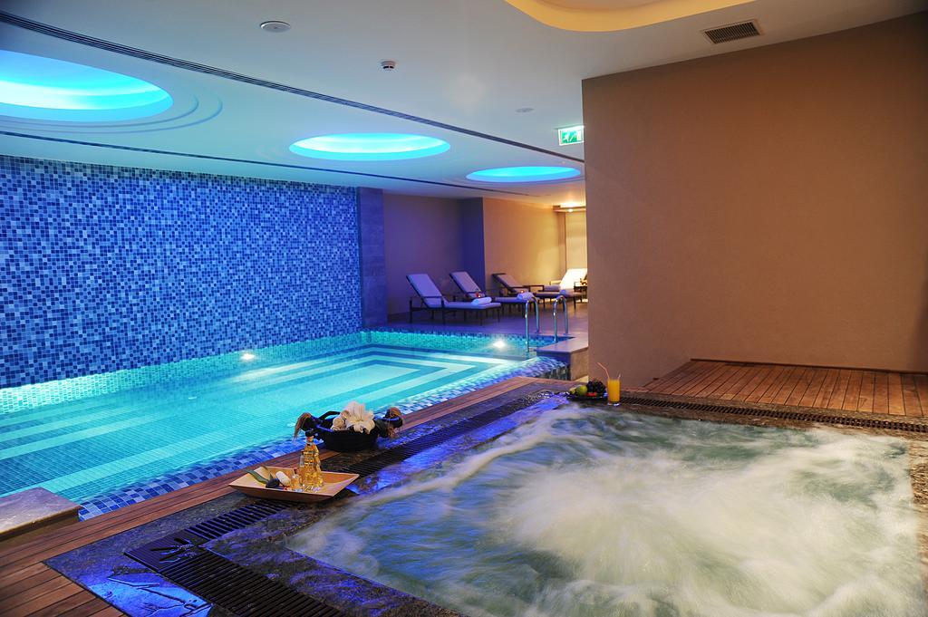 Titanic Taksim 4* Istanboel